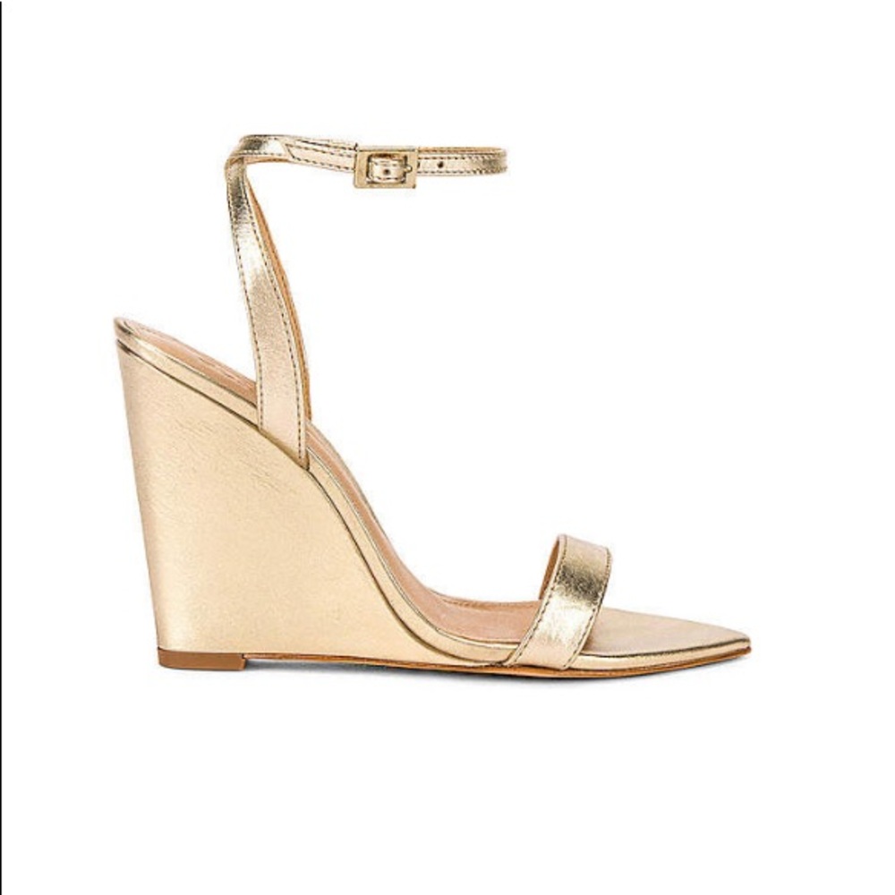 The most stunning/comfortable designer shoes🔥